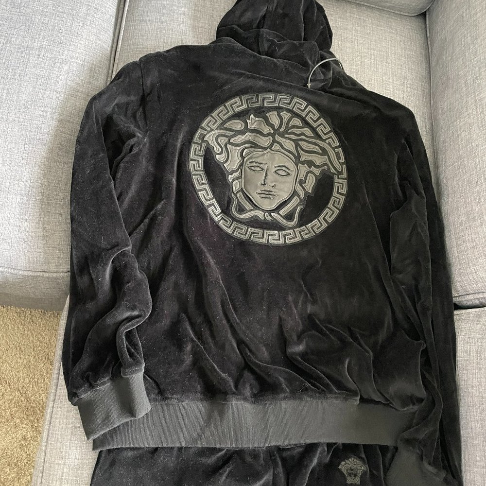 black mens versace jogging suit